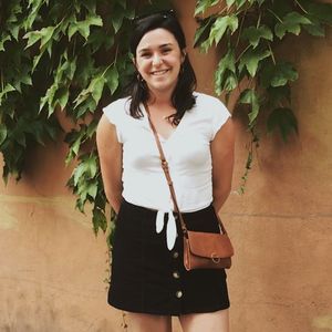 Meet your Posher, Emily